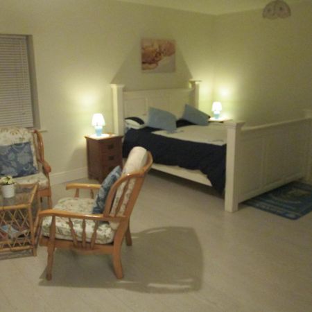 The Willow Room Ashford Extérieur photo