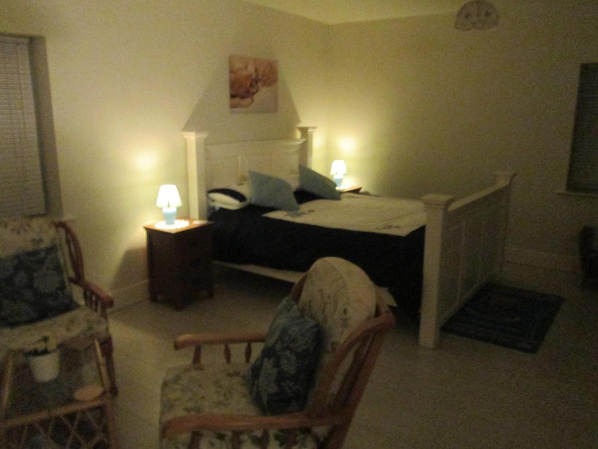 The Willow Room Ashford Extérieur photo
