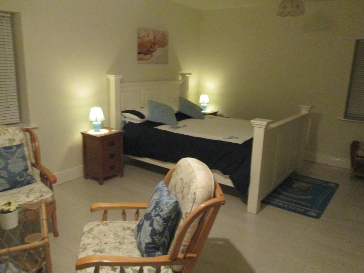 The Willow Room Ashford Extérieur photo